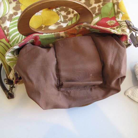 RELIC Tropical Floral Print Crossbody Purse - Picture 8 of 13